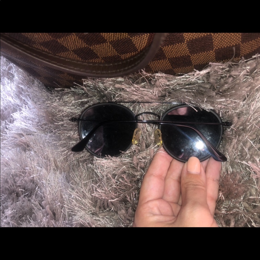 Raybans - Picture 2 of 4